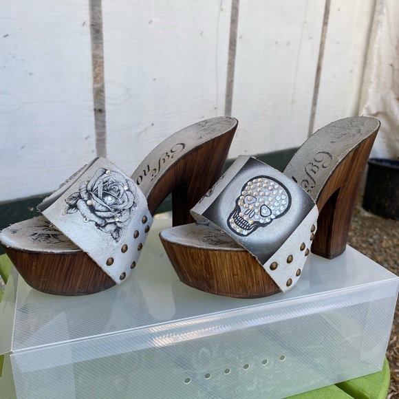 Café noir platform slides - Picture 1 of 4